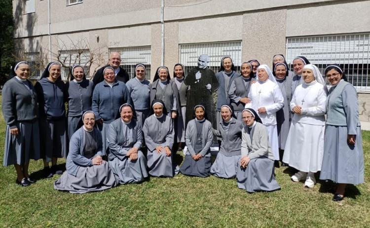 Las Pequeñas Hermanas Misioneras de la Caridad celebran 95 años en América Latina