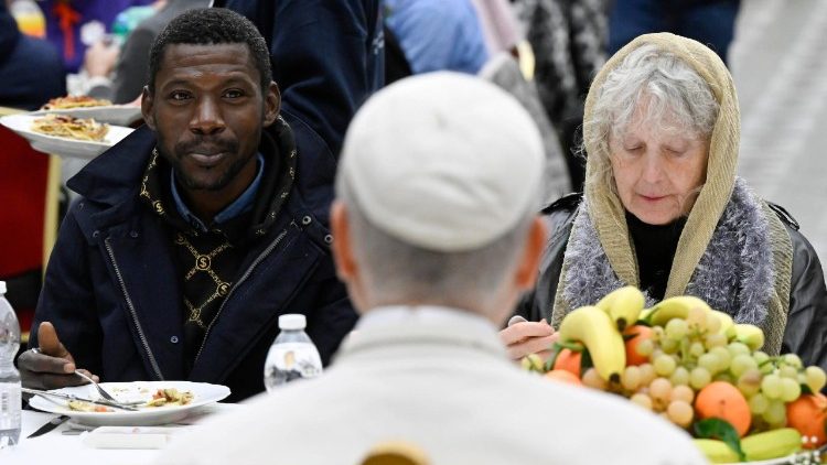 León XIV: 'Ayudar a los necesitados nos convierte en instrumentos del Señor'