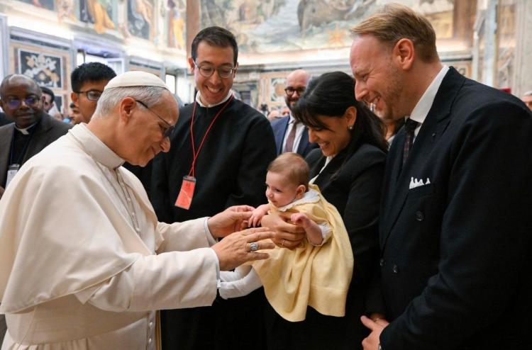 León XIV: 'La familia es esperanza, no una carga' León XIV: 'La familia es esperanza, no una carga'