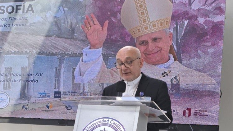 La fe y la razón se apoyan y complementan, recordó el Papa a los filósofos La fe y la razón se apoyan y complementan, recordó el Papa a los filósofos