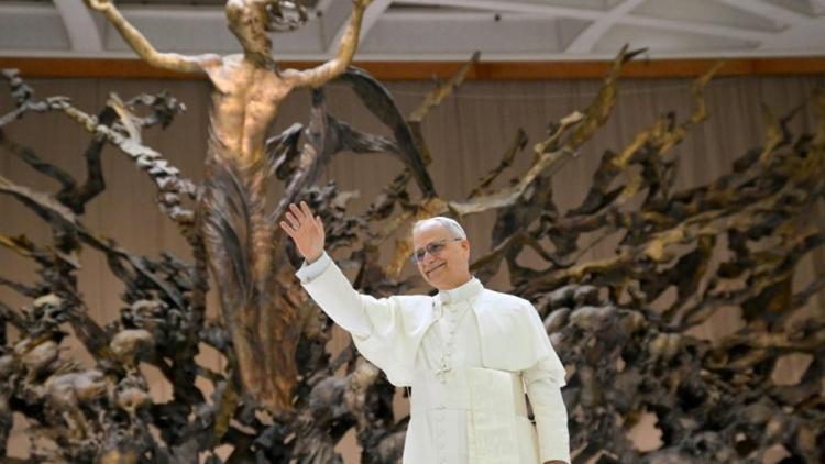 El Papa a la Curia Romana: 'Sean guardianes de la memoria y constructores de unidad' El Papa a la Curia Romana: 'Sean guardianes de la memoria y constructores de unidad'