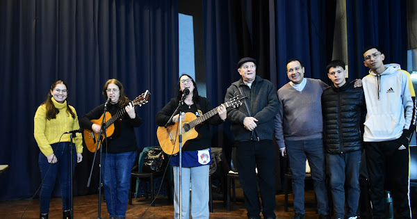 Lomas: Culminó el curso de formación para ministros extraordinarios de la Comunión