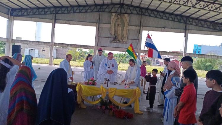 Lomas de Zamora: fiesta patronal del santuario Santos Latinoamericanos