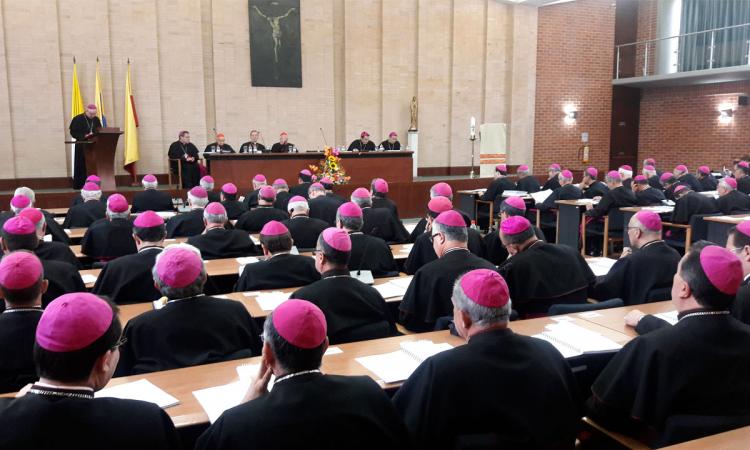 Los obispos colombianos trataron la realidad del abuso