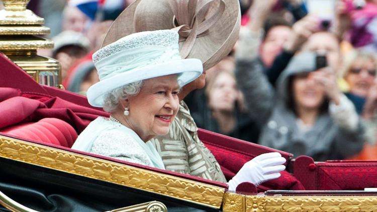 Card. Nichols: "La reina Isabel II será siempre una luz brillante en nuestra historia"