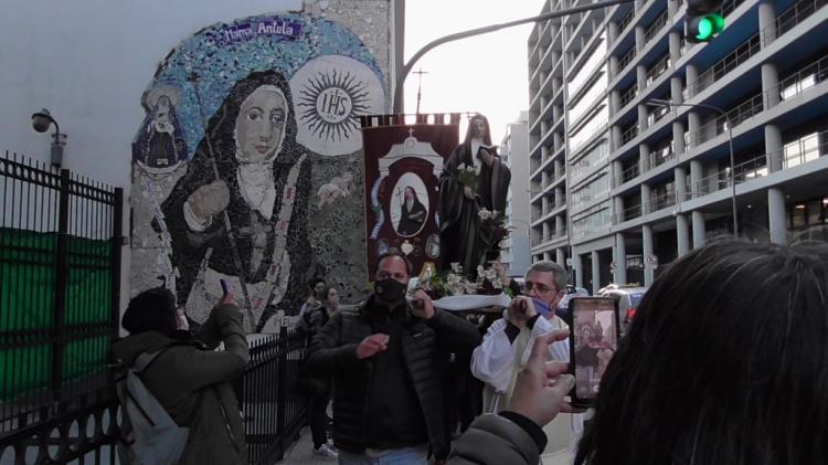 Mama Antula: Buenos Aires celebra la canonización de la primera santa argentina