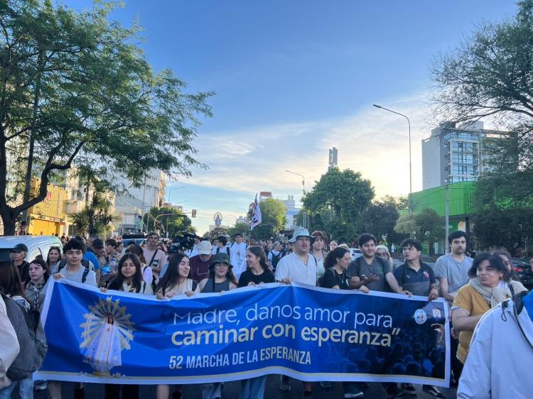 Mar del Plata: las calles se llenaron de fe con otra Marcha de la Esperanza