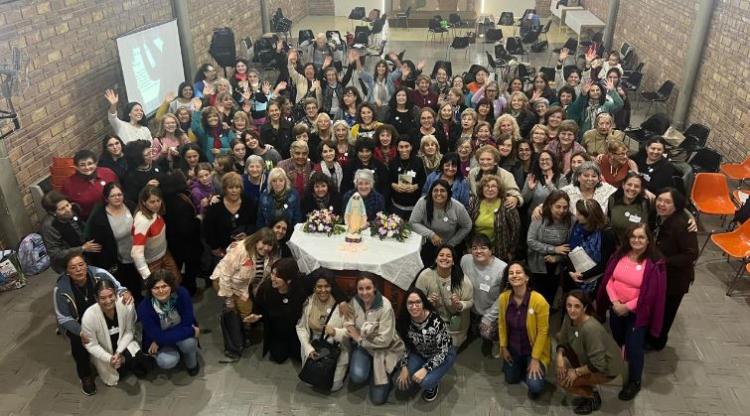 Más de 100 mujeres participaron de un encuentro diocesano en Godoy Cruz