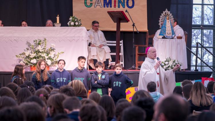 Más de 2.000 alumnos participaron de la Misa del Niño en San Isidro