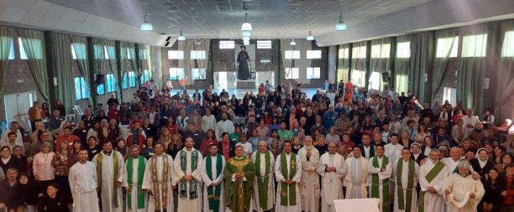 Más de 400 participantes en una Asamblea Pastoral en Cruz del Eje