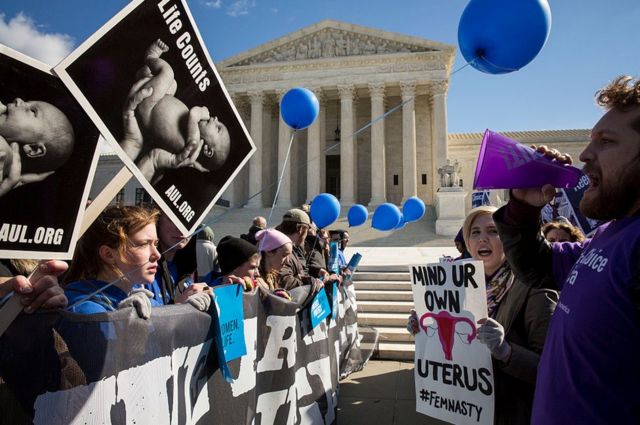 Máximo tribunal estadounidense anula sentencia que habilitaba el aborto legal