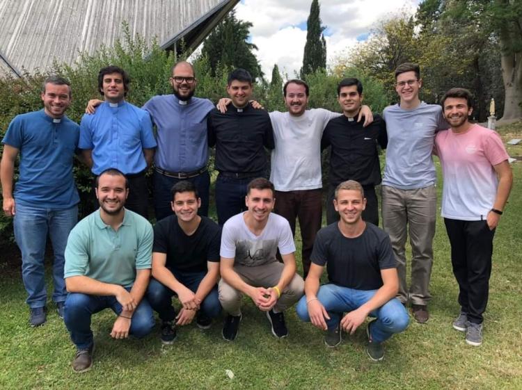 Misión de seminaristas en la ciudad de Chivilcoy