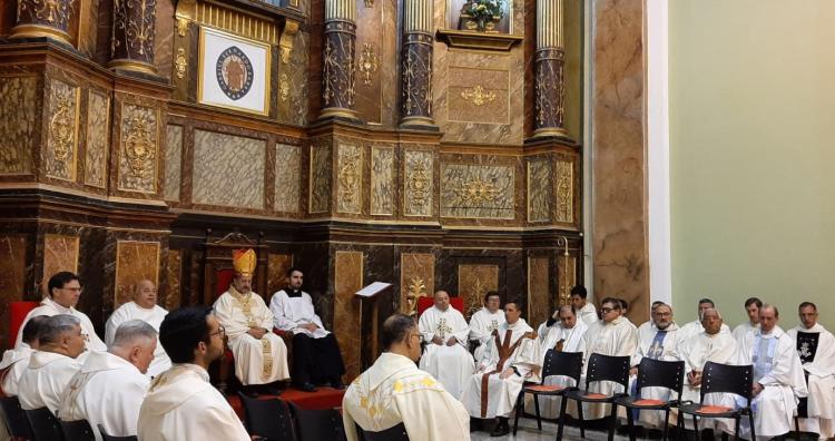 Mons. Barba invitó a la comunidad a seguir el ejemplo de servicio de San Luis Rey