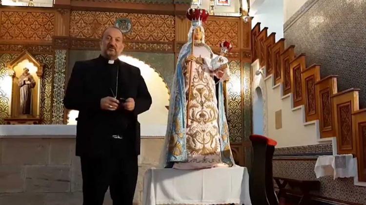 Mons. Barba reza el rosario desde el santuario mariano diocesano