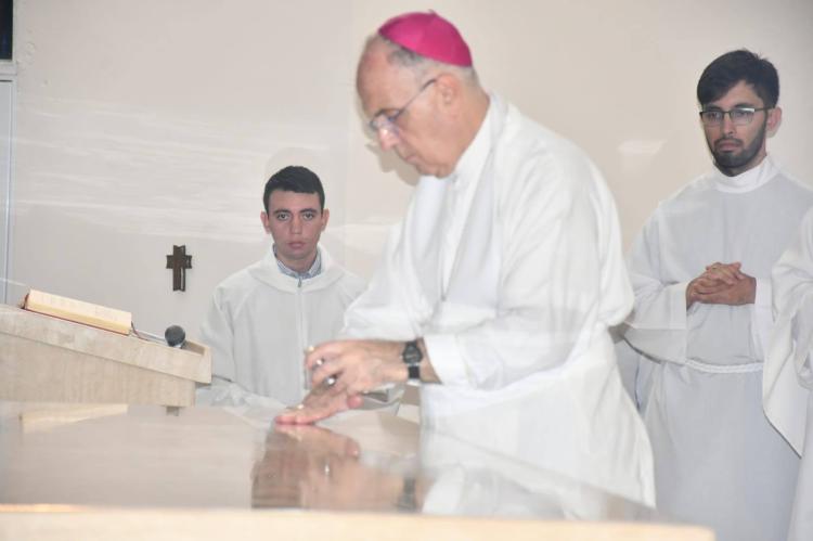 Mons. Barbaro consagró un templo en la localidad de Campo Largo