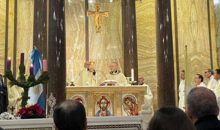 El primado Bokalic presidió su primera misa como cardenal en Italia