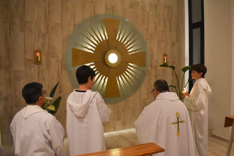 Segunda capilla de adoración perpetua en la diócesis de San Francisco Segunda capilla de adoración perpetua en la diócesis de San Francisco