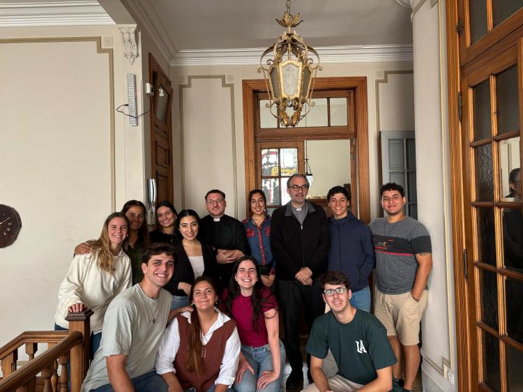 Mons. Carrara, al equipo de Cáritas: 'Profundizar el desarrollo humano integral' Mons. Carrara, al equipo de Cáritas: 'Profundizar el desarrollo humano integral'