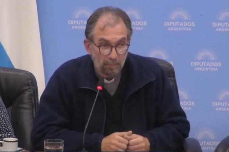 Mons. Carrara: Necesitamos trabajar por la paz social integrando a los barrios populares