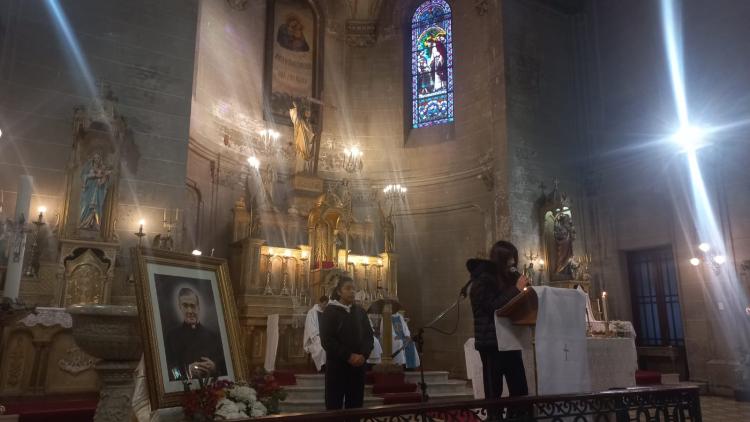 Mons. Carrara subrayó la llamada a la santidad en la figura de Josemaría Escrivá