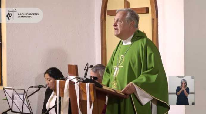 Mons. Colombo, a los jóvenes: 'Déjense encontrar por Dios y salgan a buscarlo'