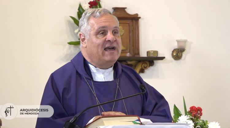 Mons. Colombo: 'El amor a Dios y el amor al prójimo nos hermanan y nos completan'