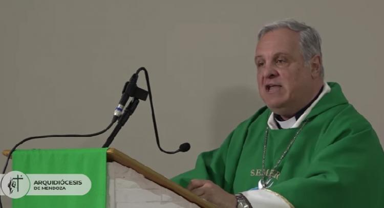 Mons. Colombo: 'El desafío de renovar nuestra alianza con Dios'