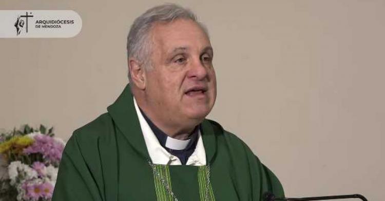 Mons. Colombo: 'La vida de fe nos interpela en la fidelidad y el amor' Mons. Colombo: 'La vida de fe nos interpela en la fidelidad y el amor'