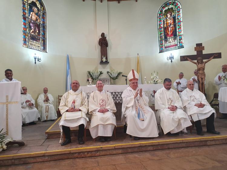 Mons. Colombo ordenó cuatro diáconos permanentes en Mendoza