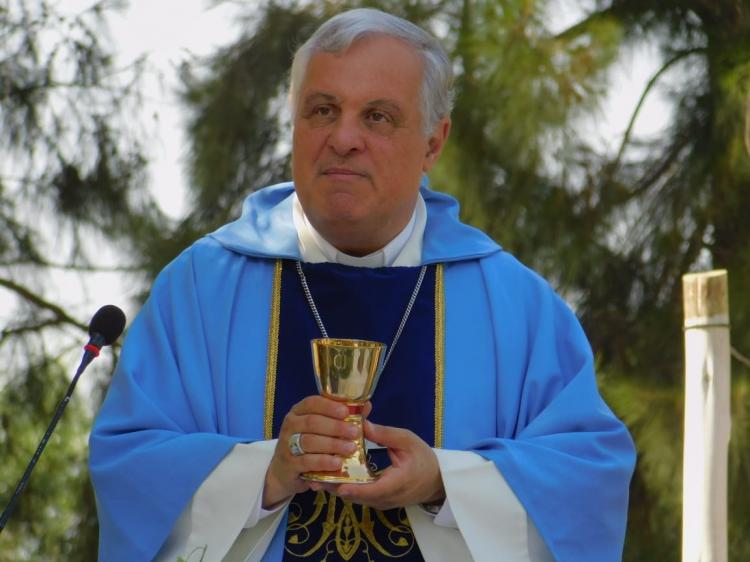 Mons. Colombo: el mensaje del Papa es "una invitación a la esperanza"