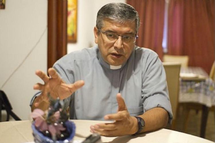 Mons. Díaz: 'El camino de la cruz es un programa de vida para nosotros'