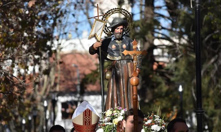 Mons. Domínguez: 'Aprendamos de Santiago la pasión por Jesús, por el reino y por el Evangelio'