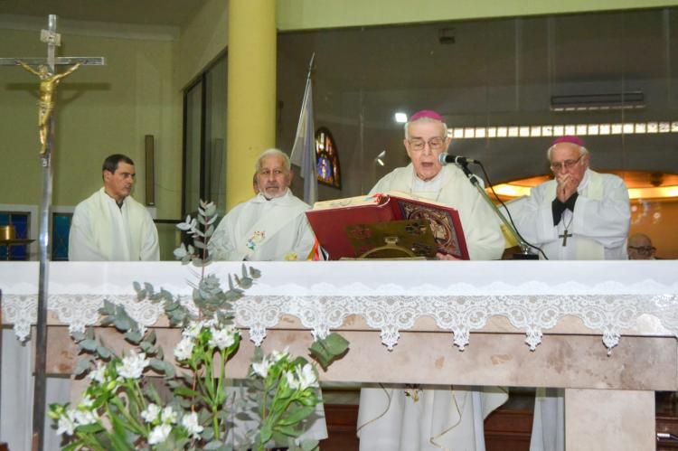 Mons. Faifer celebró sus 60 años de sacerdocio