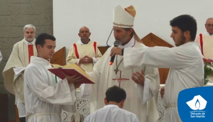 Mons. Fassi ordenó a un nuevo diácono en San Martín