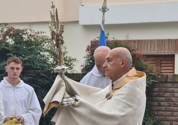 Mons. Fenoy realizó designaciones en organismos e instituciones arquidiocesanas