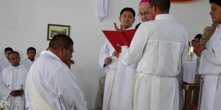 Mons. Fernández ordenó un nuevo sacerdote en Jujuy