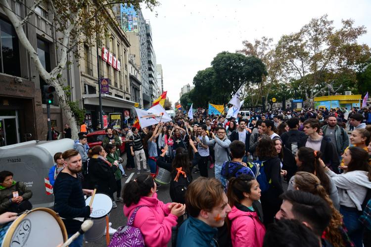 Mons. García Cuerva, a los jóvenes: 'No dejen de caminar con el corazón' Mons. García Cuerva, a los jóvenes: 'No dejen de caminar con el corazón'