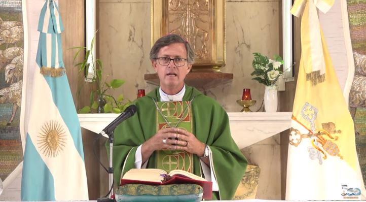 Mons. García Cuerva: "La doctrina no enamora, el que enamora es Cristo"