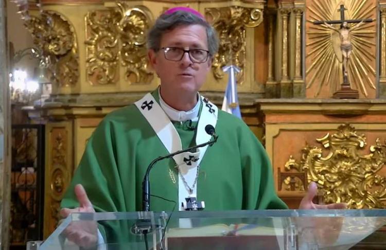 Mons. García Cuerva plantea cómo reaccionar ante una trampa o un engaño