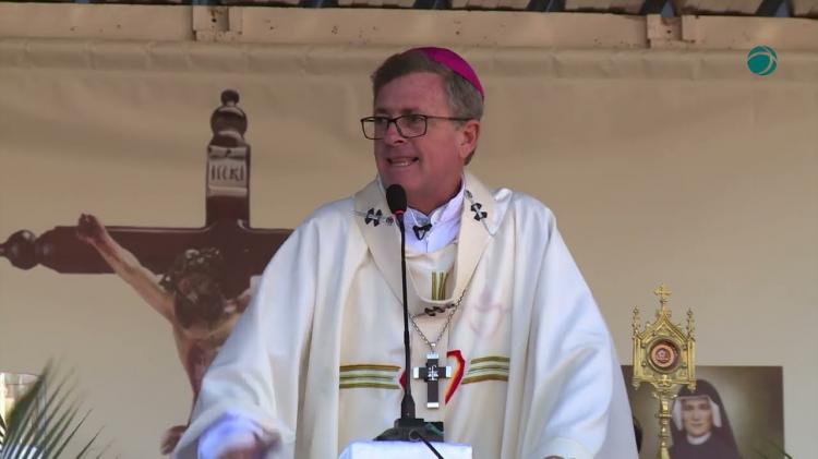 Mons. García Cuerva presidió las patronales en el santuario de Jesús Misericordioso Mons. García Cuerva presidió las patronales en el santuario de Jesús Misericordioso