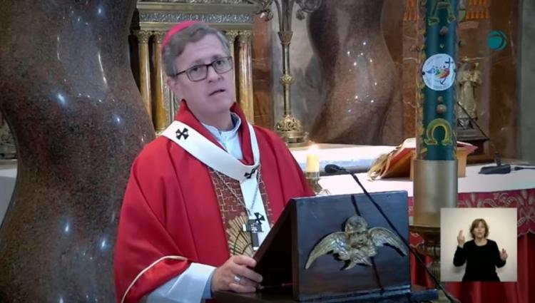 Mons. García Cuerva: 'Que el Espíritu sea un fuego que nos prenda en la esperanza'