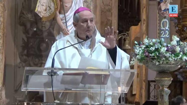 Mons. Lugones abrió la Semana Laudato Si' con una misa en la catedral porteña