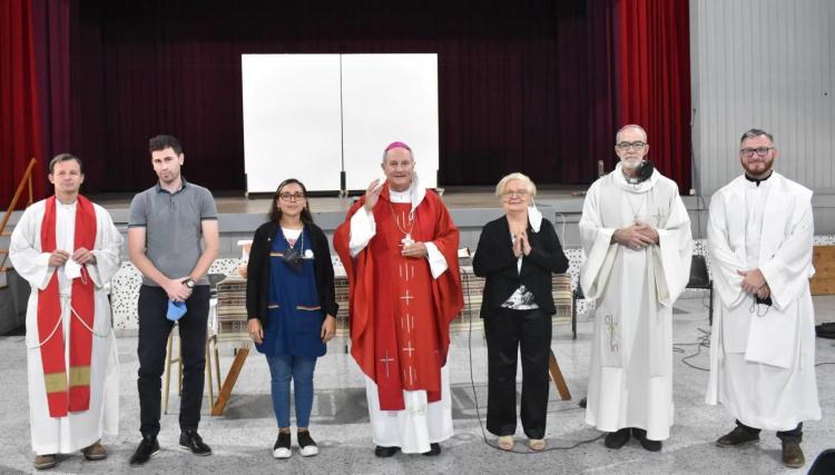 Mons. Lugones especificó la misión del sacerdote en el ámbito educativo