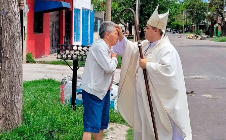 Mons. Margni llama a comprometerse más en cuidar y acompañar a los adultos mayores