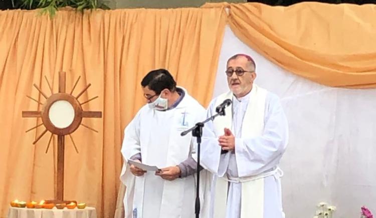 Mons. Martínez: "La caridad es el fundamento del amor solidario"