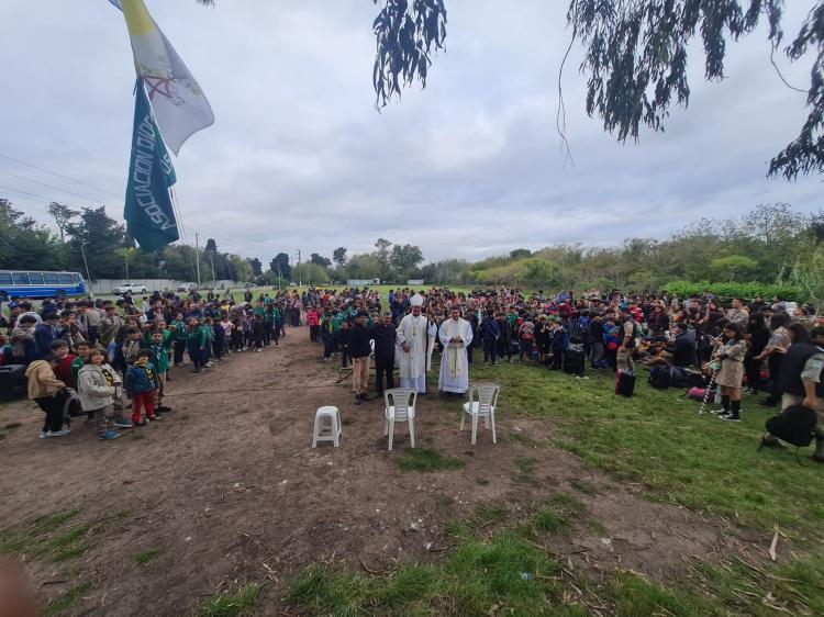 Mons. Mestre participó de la apertura del Año Scout en La Plata