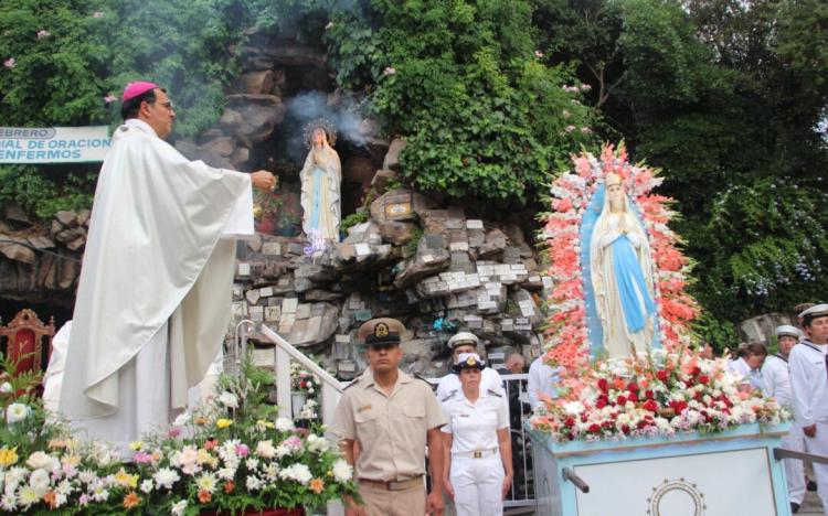 Mons. Mestre: "Interceder por todos aquellos que precisan salud física y espiritual".