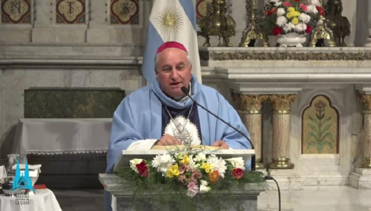 Mons. Nannini: 'Volver al fundamento de nuestra fe cristiana que es la Sagrada Escritura'