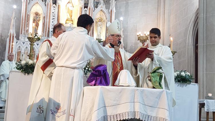 Mons. Salaberry, al clero: 'Somos llamados a la fraternidad sacerdotal'