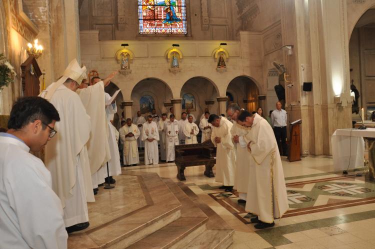 Mons. Tissera ordenó tres nuevos diáconos para la diócesis